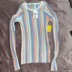 Forever 21 Contemporary stretchy sweater